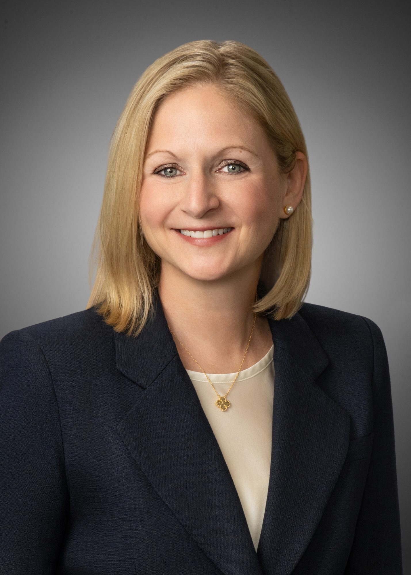 SOLARISSTUDIOS@ICLOUD.COM